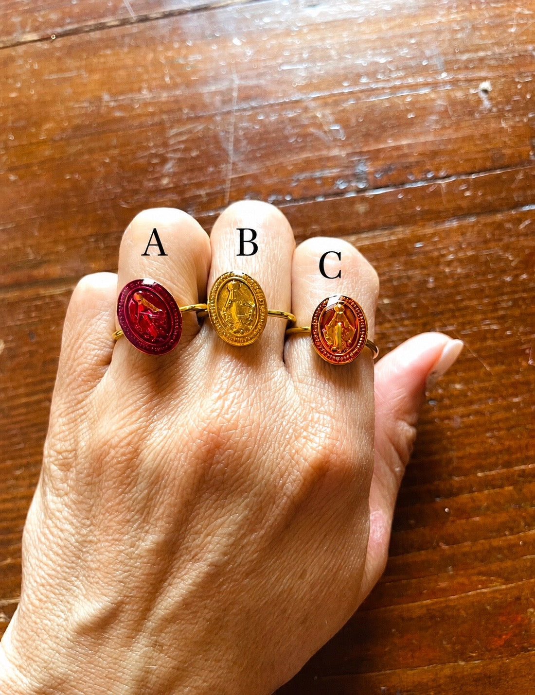 ANELLO MADONNA dorato