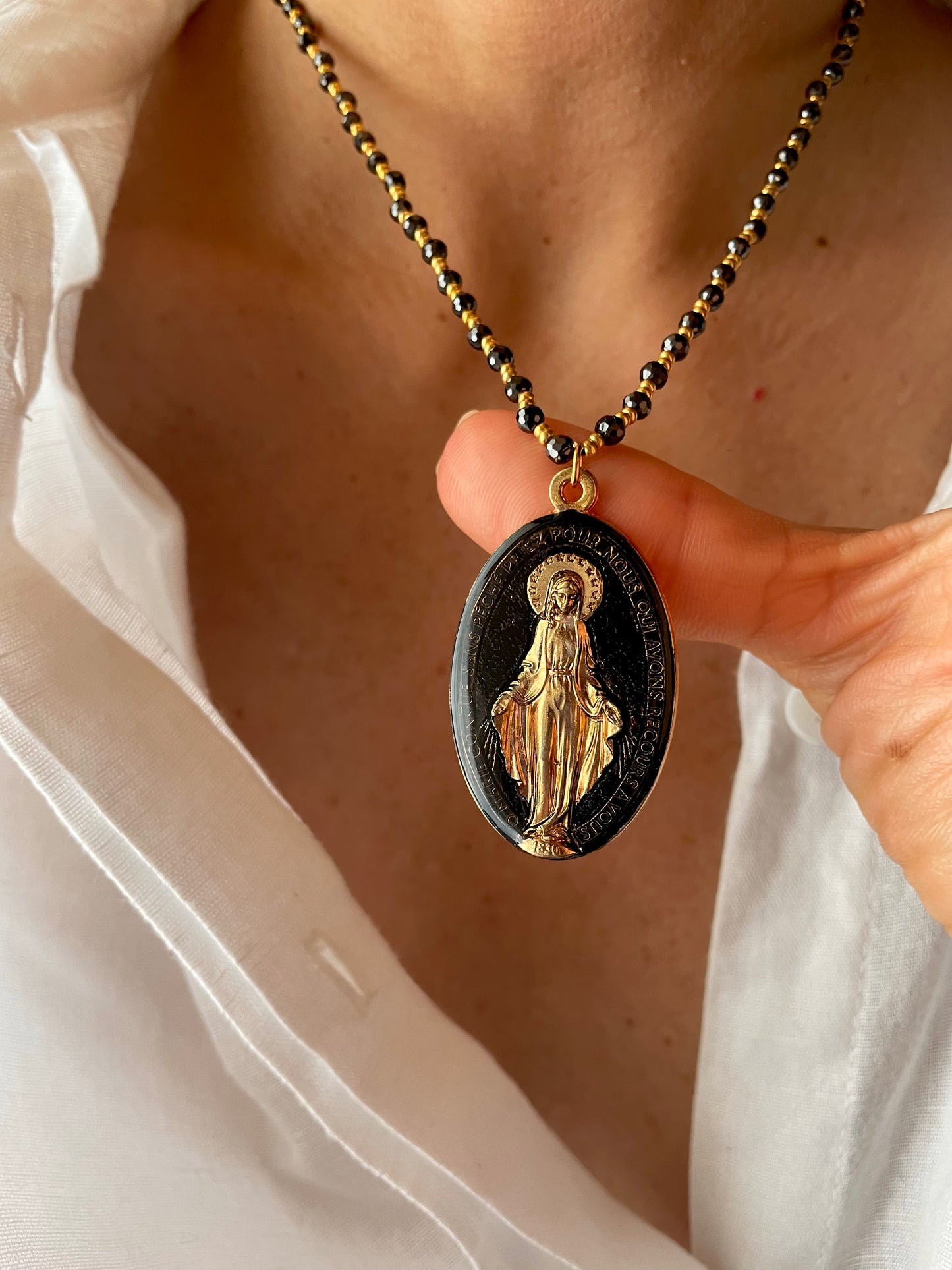 COLLANA BIG MADONNA