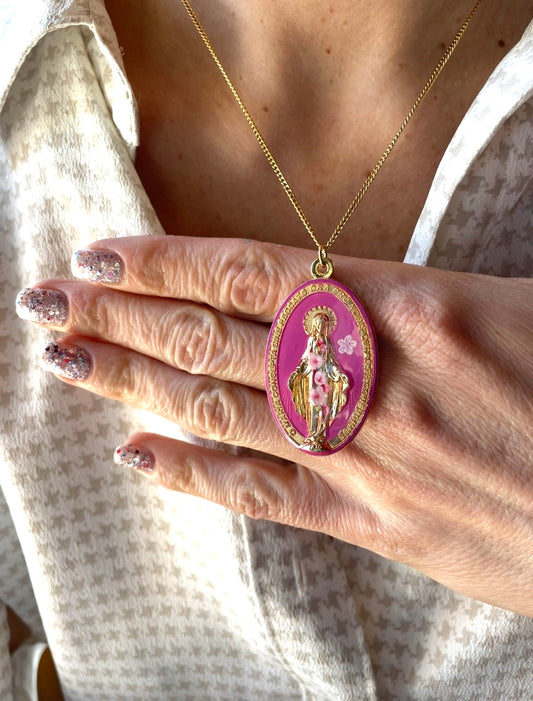 COLLANA CON MADONNA DIPINTA A MANO