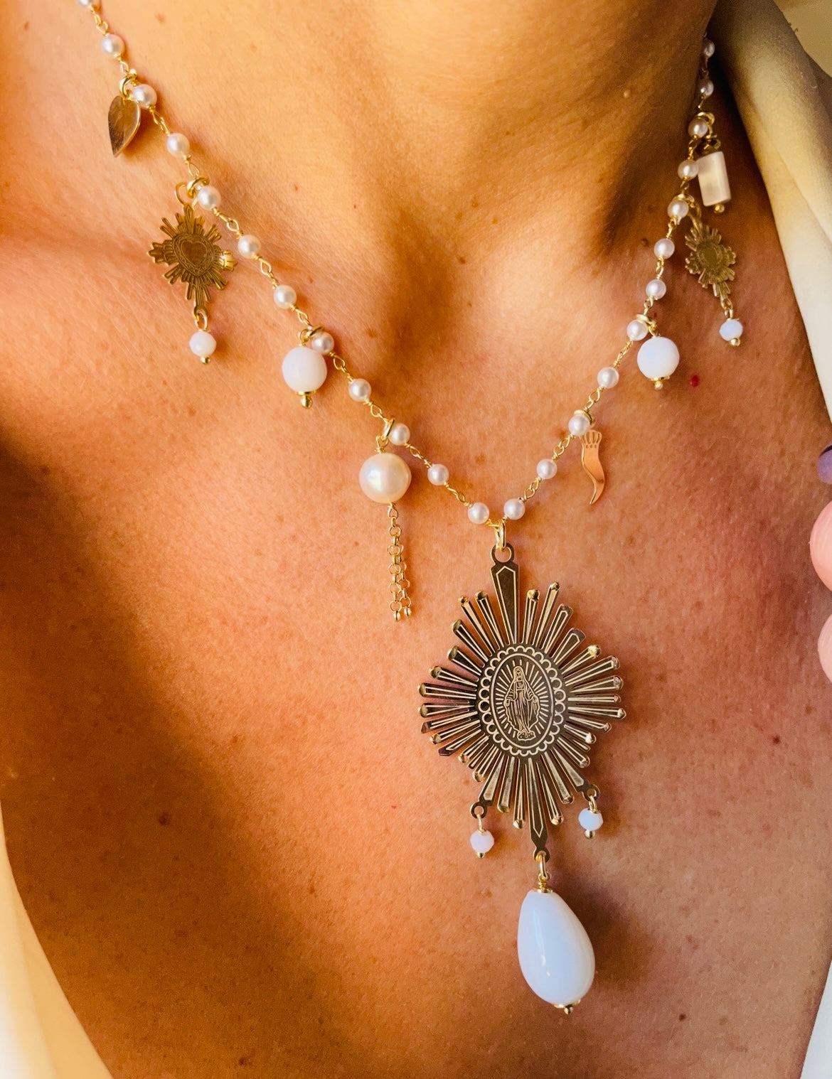 SACRED WHITE arg.925