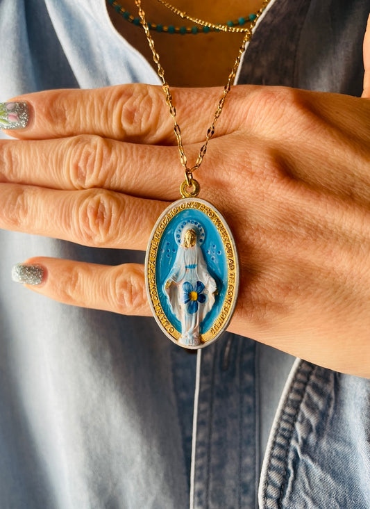 NEW ENTRY- COLLANA 3 FILI