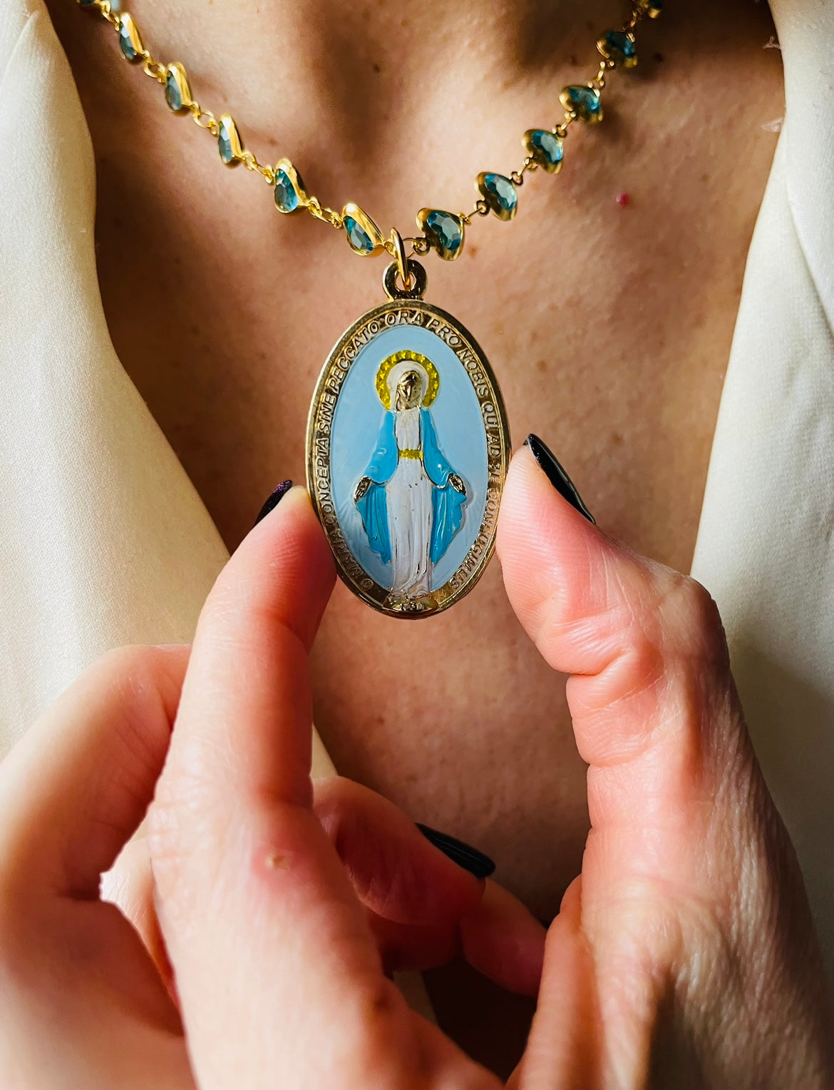 COLLANA MADONNA DIPINTA A MANO