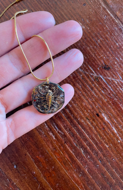 COLLANA SCORPIONE
